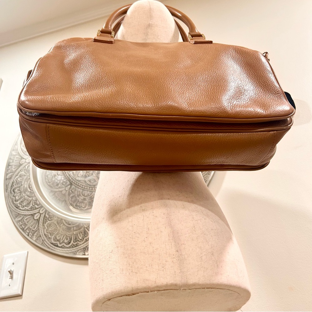 TORY BURCH Rotal tan Thea triple zipper handbag - Great size!! - Picture 7 of 12